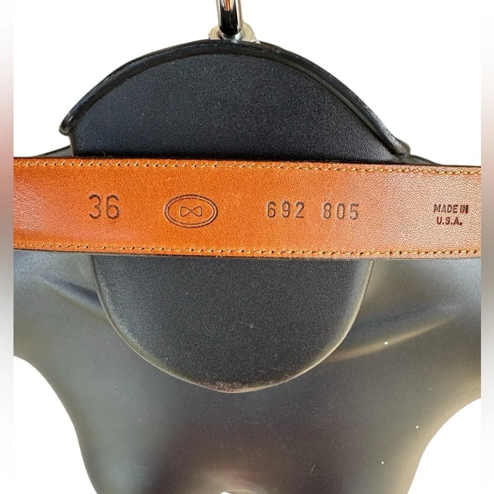 Trafalgar Brown Leather Belt with Brass Buckle sz 38 preloved no flaws - Picture 5 of 6